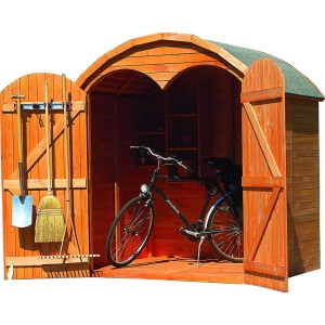 Promadino Geräteschrank Roma Max aus Kiefernholz mit geöffneten Türen, inklusive Gartengeräten und Fahrrad.