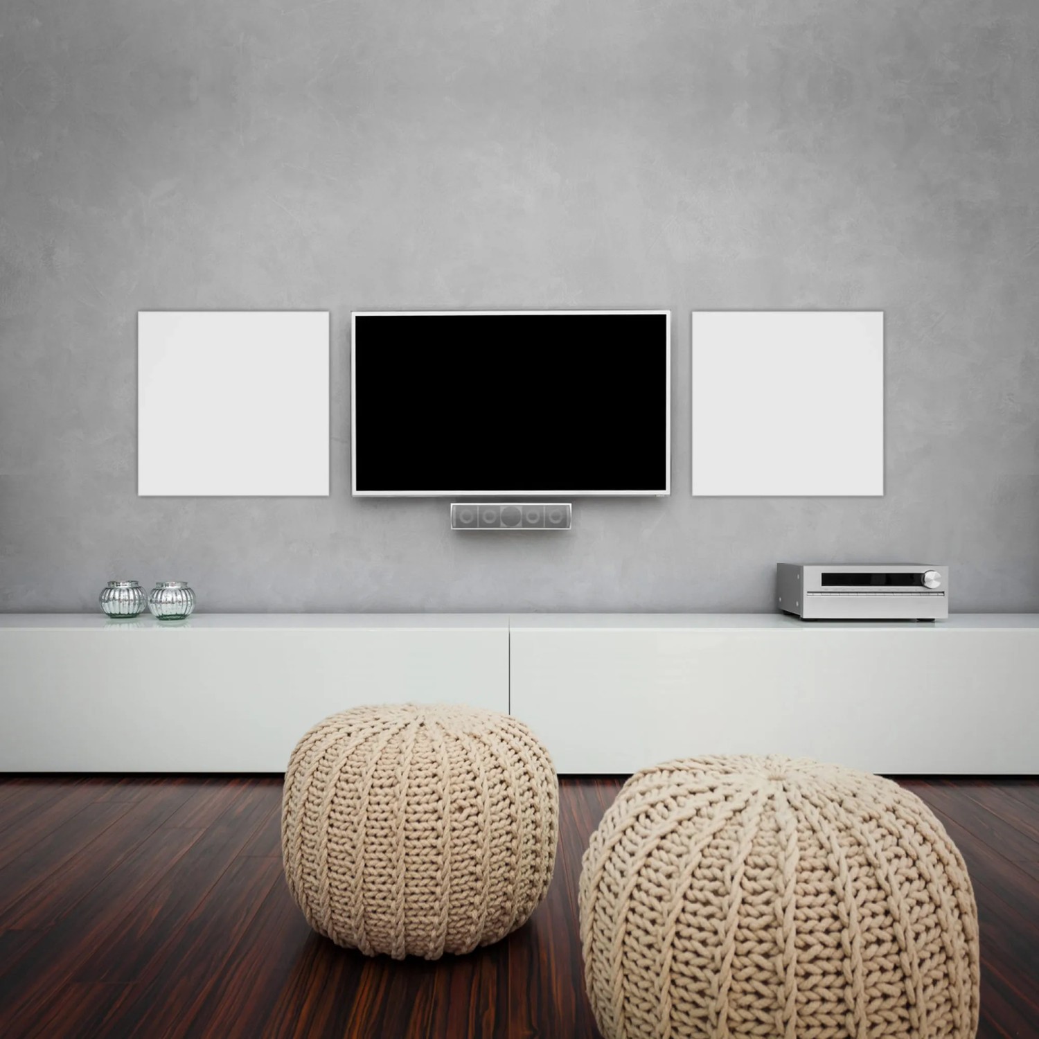 Weiße Vasner Infrarotheizung Citara M (40x60 cm) an Wand montiert, neben TV. Elektrische Heizung für Bad & Wohnraum.