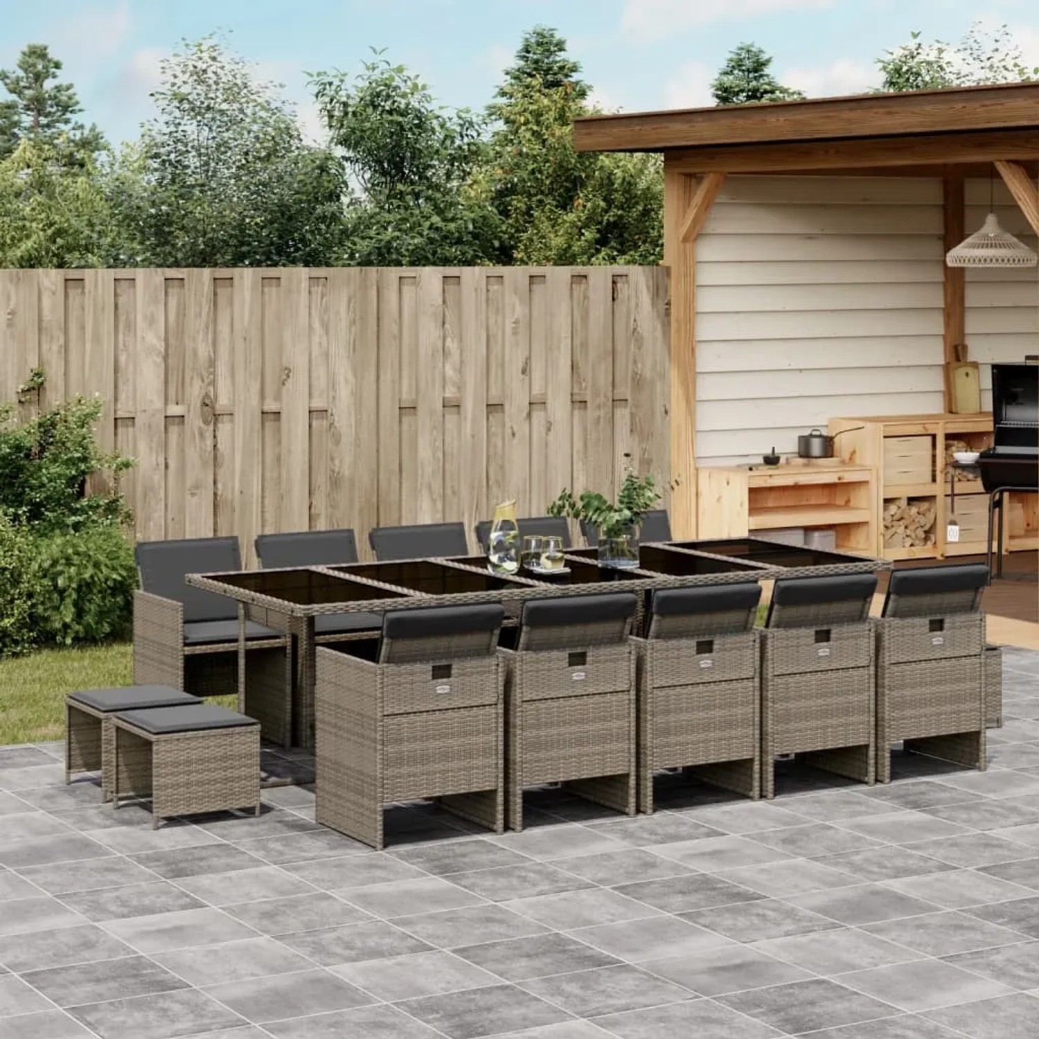 Graue 15-tlg. vidaXL Garten-Essgruppe mit Polyrattan-Möbeln und Kissen.