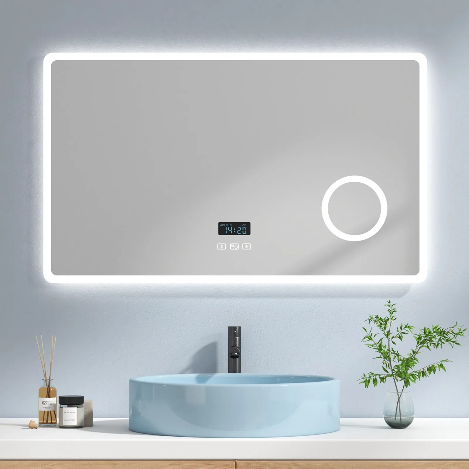 Emke Badspiegel 100x60 cm mit LED, Bluetooth, 3-fach Vergrößerung und Touch-Funktion.