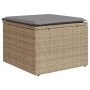 Beiger vidaXL Fußhocker aus Polyrattan mit hellgrauem Kissen, Teil der Garten-Sofagarnitur.