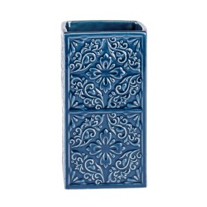 Blauer Wenko Zahnputzbecher Cordoba aus Keramik mit Ornamenten.