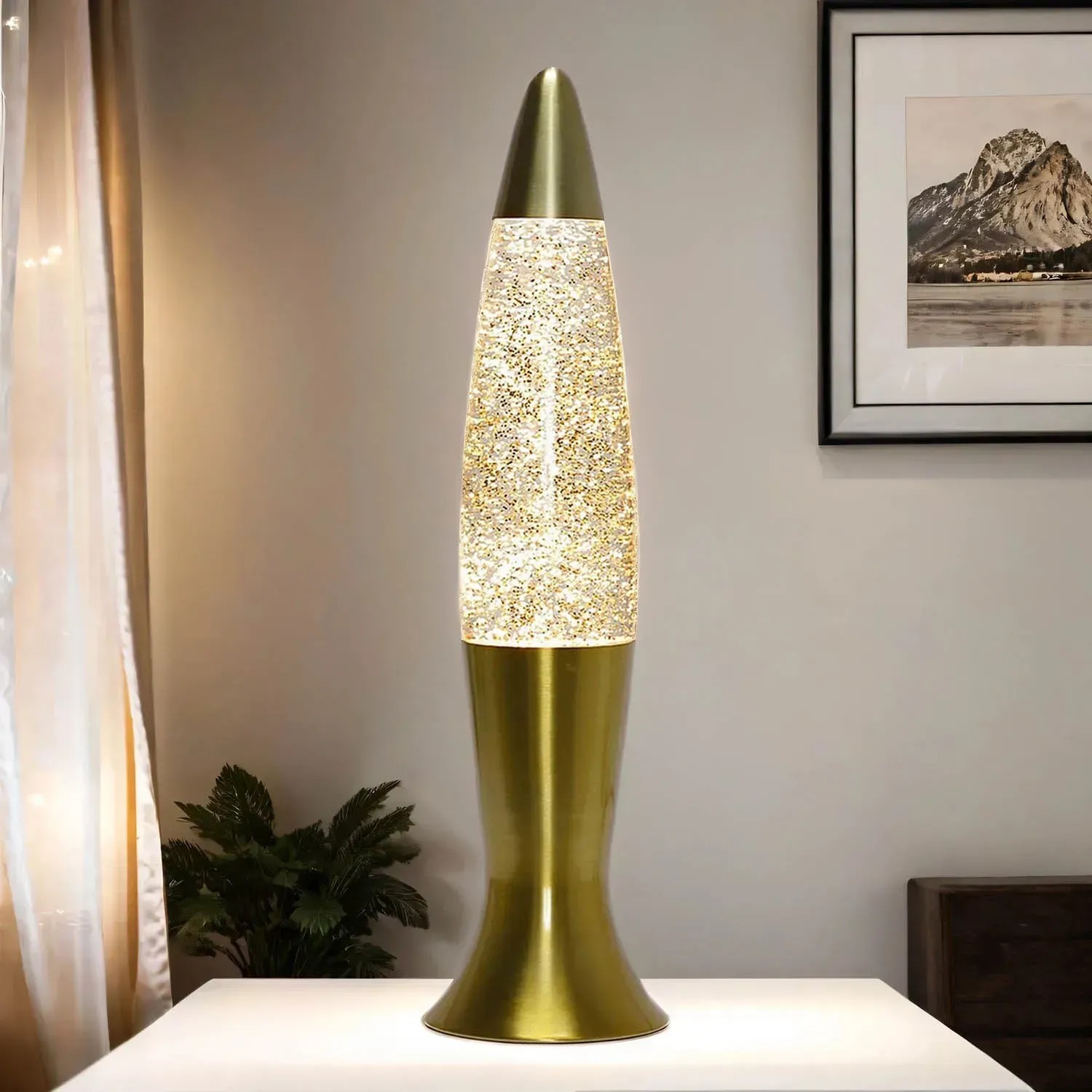 Goldene EASYLIGHT Lavalampe mit Glitzer, 40 cm hoch, für stimmungsvolle Beleuchtung.