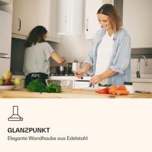 Weiße Klarstein Barella Dunstabzugshaube in moderner Küche, über Herd mit kochenden Personen. LED-Licht, Aktivkohlefilter.