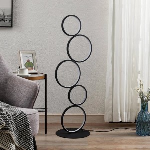 Moderne Lindby LED Stehlampe Jacek, schwarz, mit fünf Ringen für Wohnzimmerbeleuchtung.