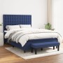 Blaues Boxspringbett (140x200 cm) mit Matratze, Kopfteil und Bank. Stoffbezug.