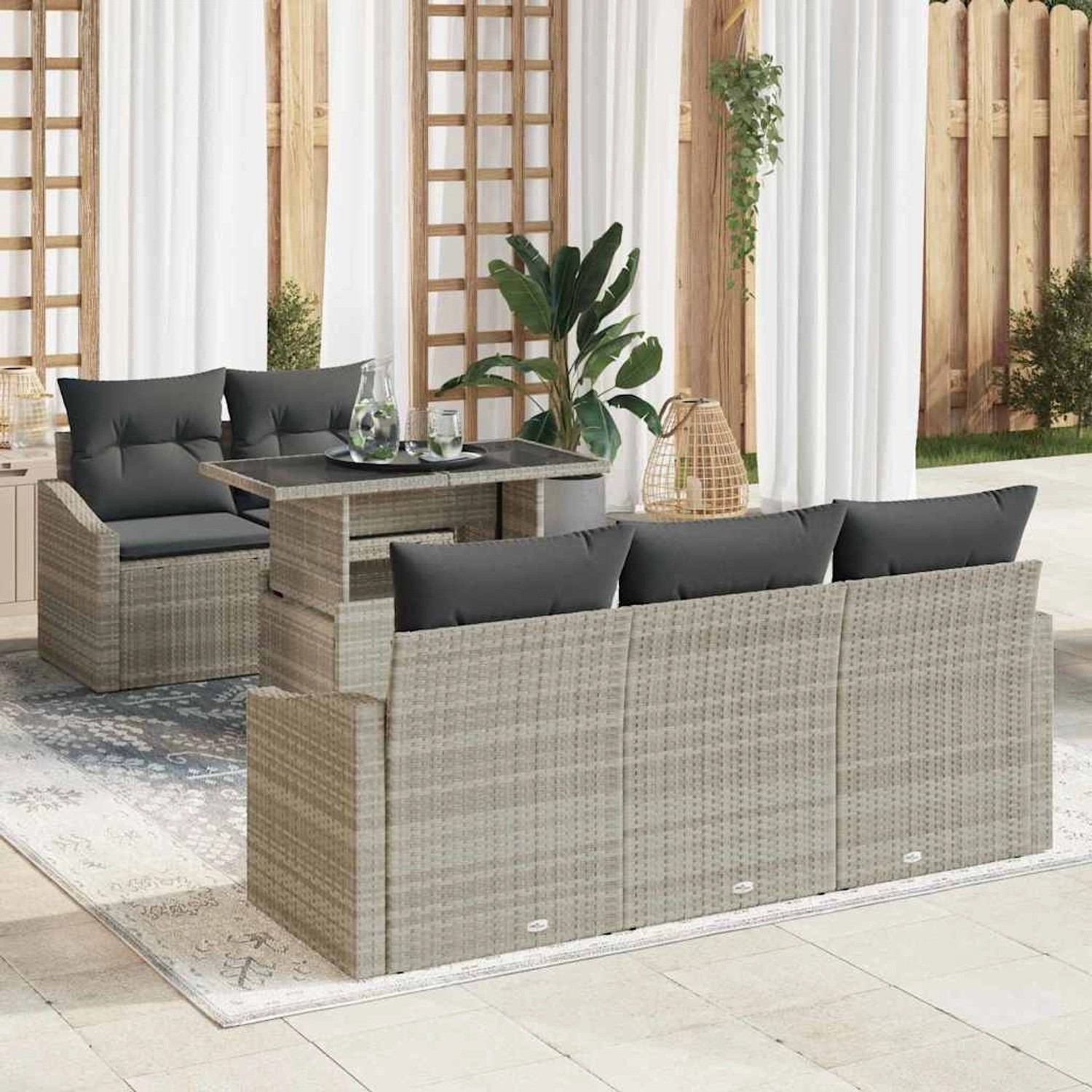 Hellgraues 6-tlg. vidaXL Garten-Sofa-Set aus Polyrattan mit Tisch und grauen Kissen.