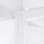 Detailaufnahme: Transparente Songmics Schuhbox mit weißem Rahmen, Teil einer Schuhkommode.