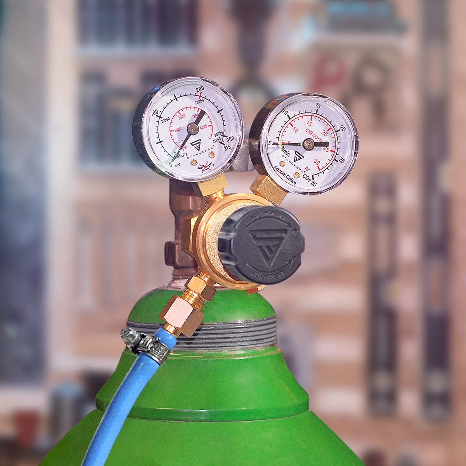 STAHLWERK Mini Druckminderer für Argon/CO2, 200 Bar, Zubehör für Schweißgeräte.