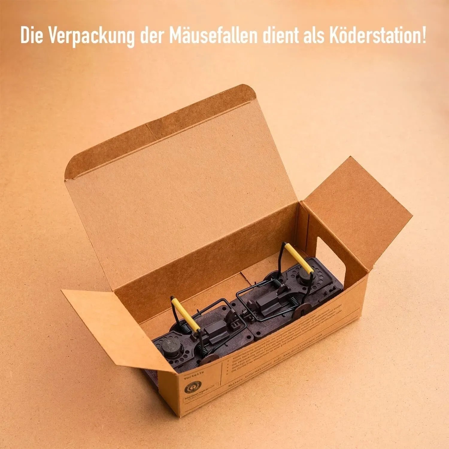 Futura-Shop Mausefallen 4er Set in geöffneter Kartonverpackung, die als Köderstation dient.