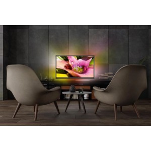 Osram RGB LED-Streifen als TV-Hintergrundbeleuchtung im Wohnzimmer. Farbwechselndes Licht schafft stimmungsvolle Atmosphäre.