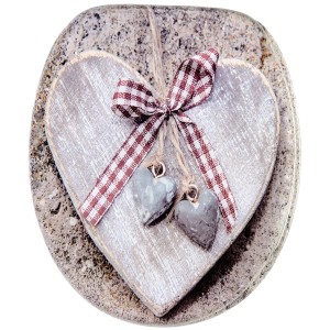 Sanilo WC-Sitz Bavaria mit Herzdekor und Absenkautomatik aus Holz.