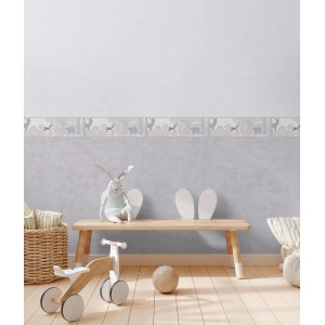 A.S. Creation Vlies-Bordüre Waldtiere in Braun, Creme und Weiß im Kinderzimmer.
