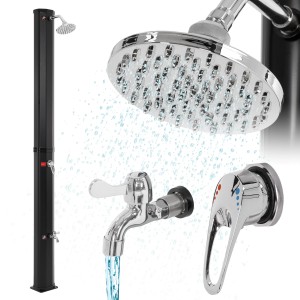 Schwarze ECD Germany Solardusche mit Regenduschkopf und Fußdusche, 35L Fassungsvermögen.