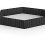 Schwarze Terrasoft Beeteinfassung aus Gummigranulat, 27,5x100x8 cm, für flexible Gartengestaltung.