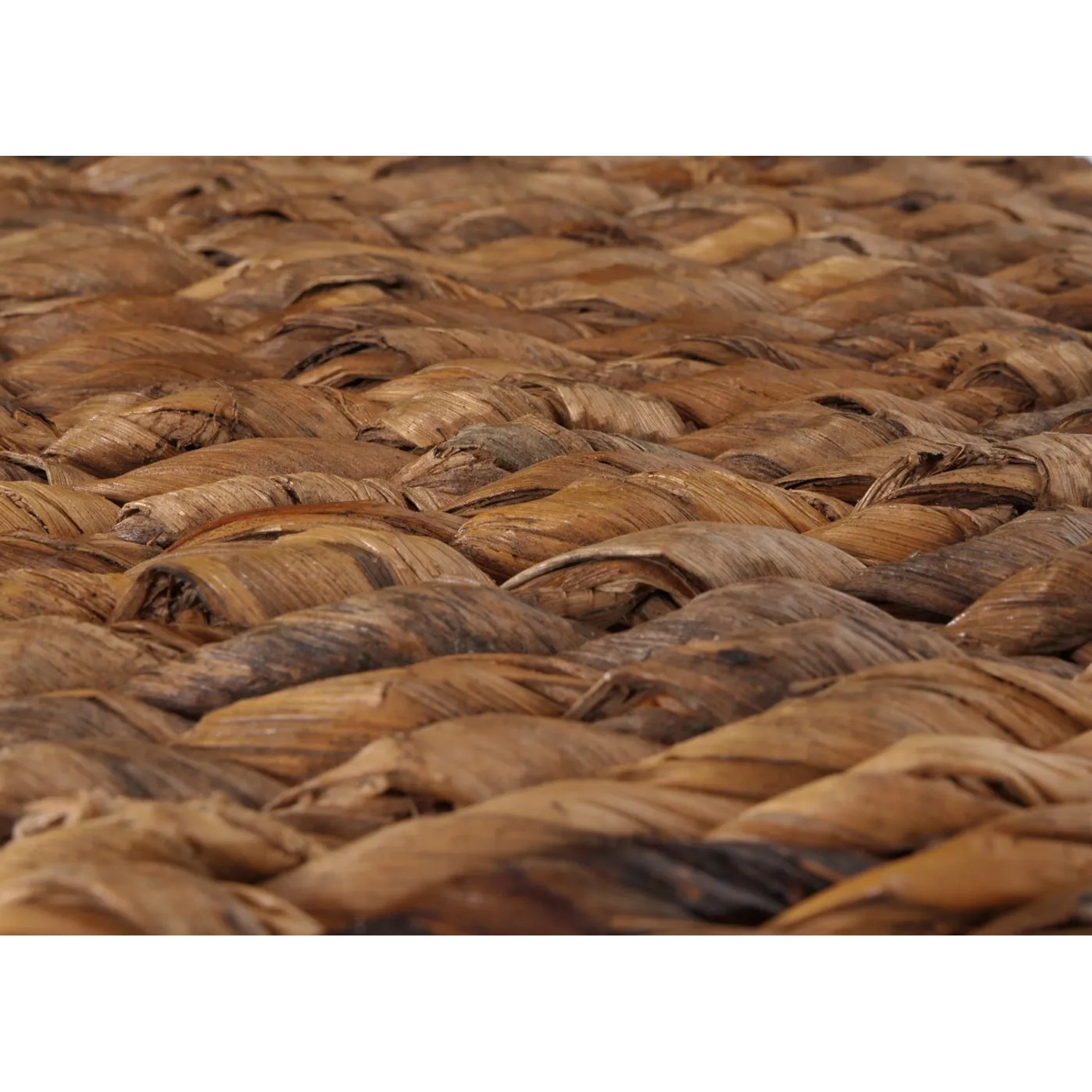 Detailaufnahme: Geflecht aus Bananenblatt des Esszimmerstuhls Loiret.