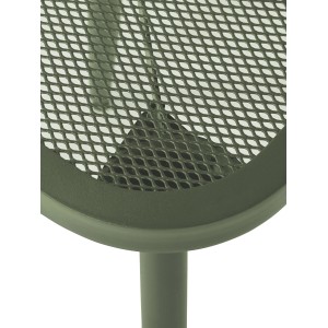 Detailaufnahme: Olivgrüner Lounge Hocker Punta Gorda mit Stahlgeflecht und Sitzauflage.