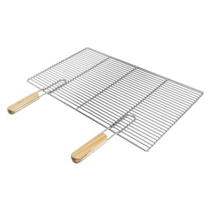 Rechteckiger Edelstahl Grillrost 67x40 cm mit abnehmbaren Holzgriffen für Grills.