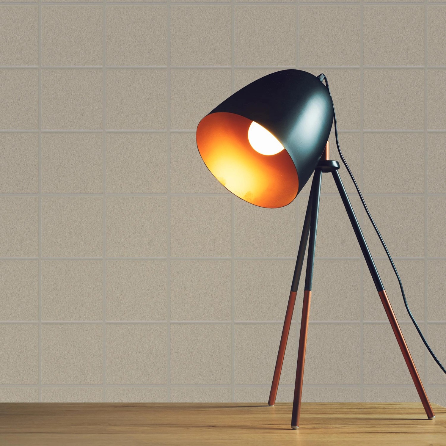 Tadessi Vliestapete Meo M1 No 2195, silber-weiße Grafik, geometrisches Muster.