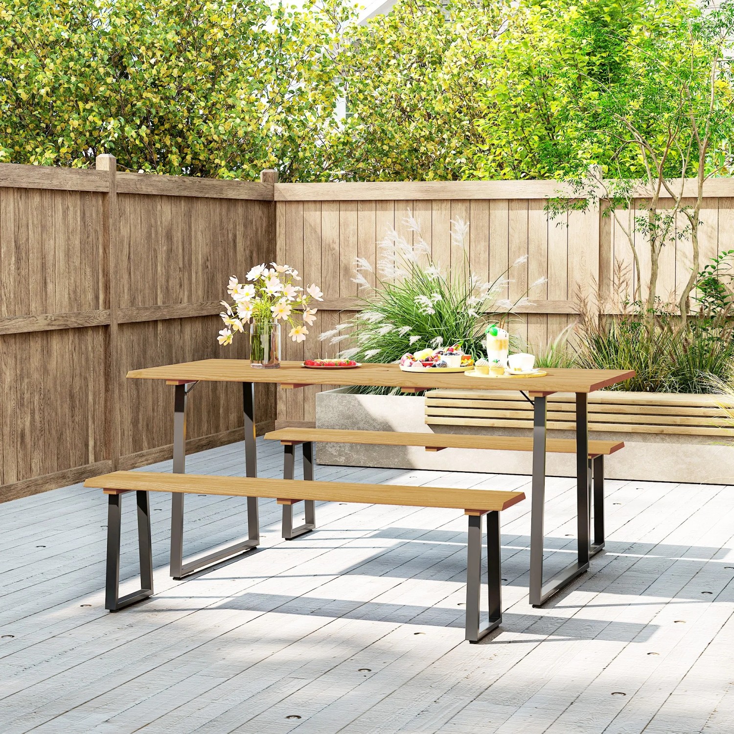 Robuste Outsunny Gartensitzgruppe aus Naturholz und Stahl. Tisch mit zwei Bänken für 6 Personen auf Terrasse.