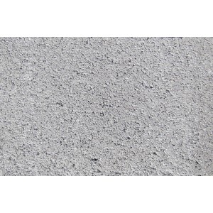 Nahaufnahme einer grauen Diephaus Verbundpalisade, 120 x Ø 20 cm, für Einfassungen und Mauersysteme.