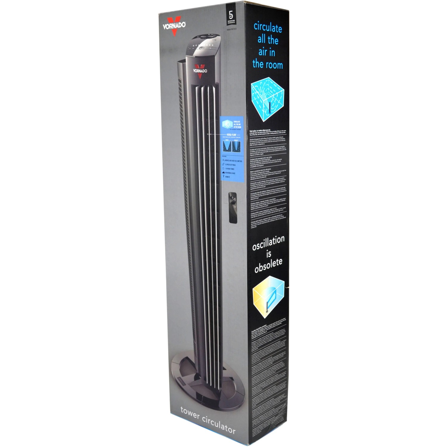 Verpackung des schwarzen Vornado Tower L Standventilators mit Fernbedienung.