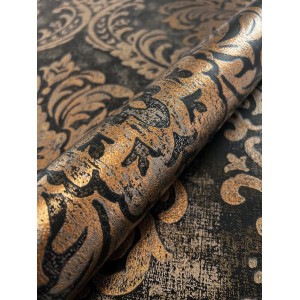 Newroom Vliestapete Sullivan Schwarz mit Barock Muster und Vintage Struktur.