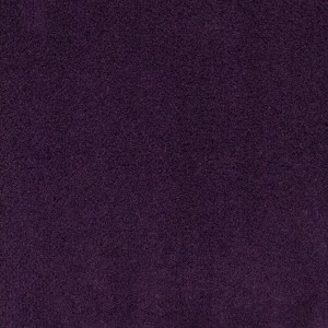 Nahaufnahme: Lila Teppichboden Caracas als Meterware, 400 cm breit.