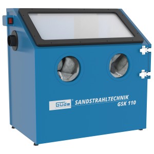 Blaue Güde Sandstrahlkabine GSK 110 mit großem Sichtfenster und seitlichen Eingriffen.