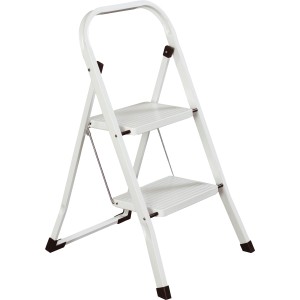 Weißer 2-Stufen Klapptritt aus Stahl, ideal für den Haushalt.