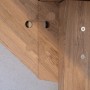Detailaufnahme: Gewendelte Treppe Lindos Eiche, Holz-Design-Geländer, Verbindungselemente.