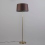 Stehleuchte Parte in Gold/Messing mit braunem Schirm, höhenverstellbar, für Innenräume.