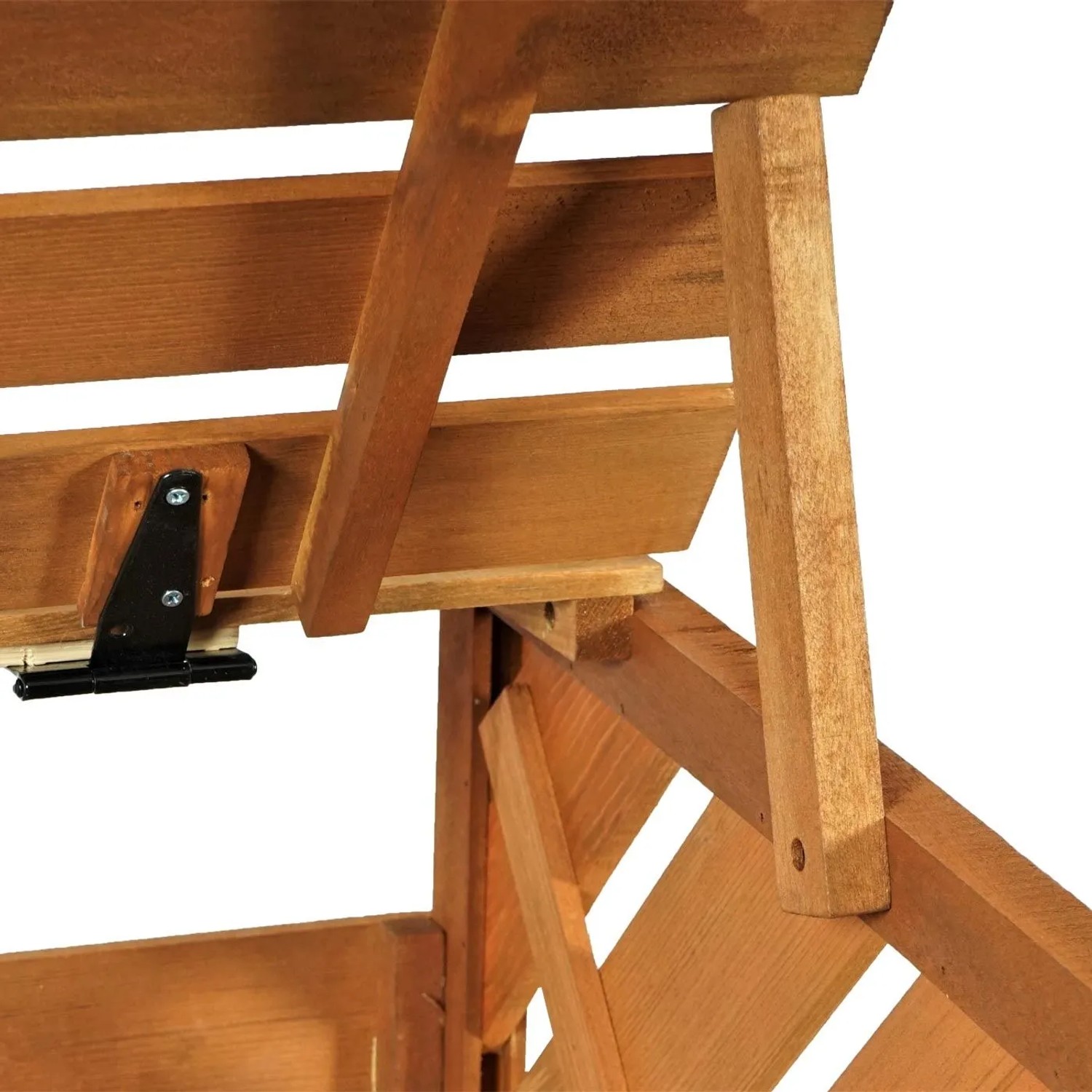 Braune Mülltonnenbox aus Tannenholz, Deckel mit schwarzem Scharnier und Holzhalterung offen. Mülltonnenverkleidung.