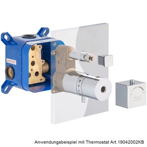 Kronenbach Kronbox Universal-Grundkörper für Wannenarmatur, mit Thermostat-Anwendungsbeispiel.