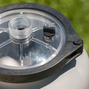 Detailaufnahme: Gre Pool-Filter mit Aqualoon, Durchfluss 3,8 m³/h. Filteranlage für Pools.