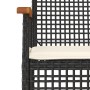 Detailansicht: Schwarzer Poly Rattan Gartenstuhl mit cremefarbenem Kissen, Teil der 7-tlg. Essgruppe.