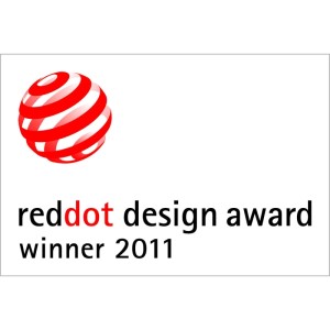 Red Dot Design Award Gewinner 2011. Auszeichnung für das Evoline Verlängerungskabel mit Flachstecker.