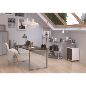 Germania Schreibtisch, 158 cm, weiß-anthrazit, mit silberfarbenen Metallfüßen und Kabeldurchführung.