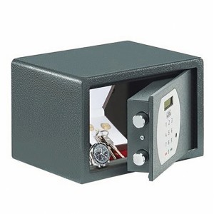 Offener Burg Wächter Möbeltresor Pure-Safe PS 110 E mit Zahlenschloss in Anthrazit, gefüllt mit Wertsachen.