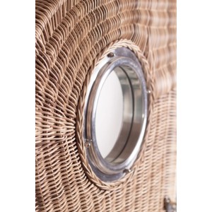 Detailansicht: GarWoh Strandkorb Rantum Teak mit Bullauge und PE-Geflecht.