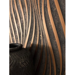 Newroom Vliestapete Armani: Schwarze Tapete mit Kupfer Wellenmuster, moderne Optik.