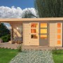 Unbehandeltes Karibu Holz-Gartenhaus Sölve mit Flachdach und Anbau im Garten.