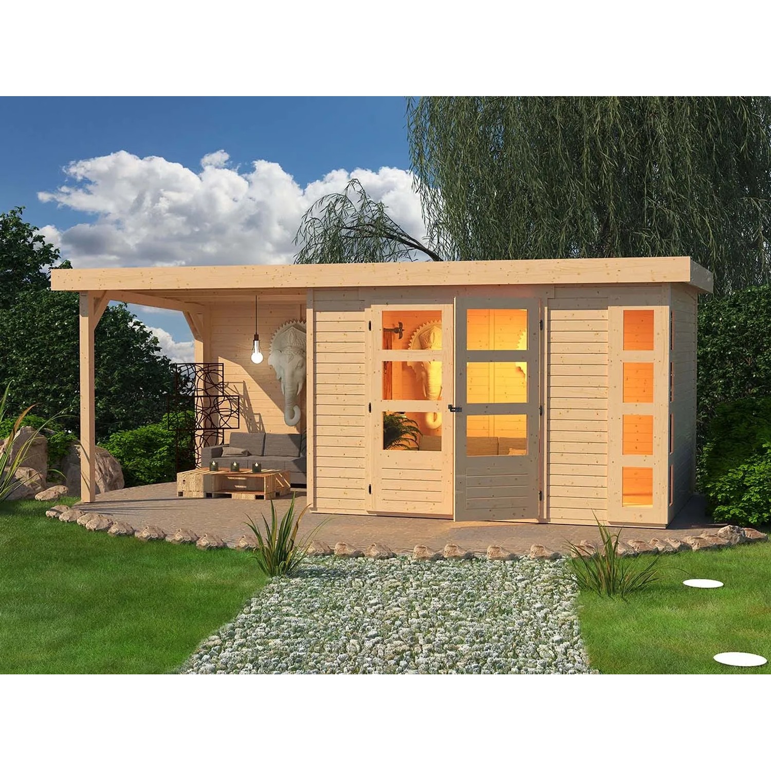 Unbehandeltes Karibu Holz-Gartenhaus Sölve mit Flachdach und Anbau im Garten.