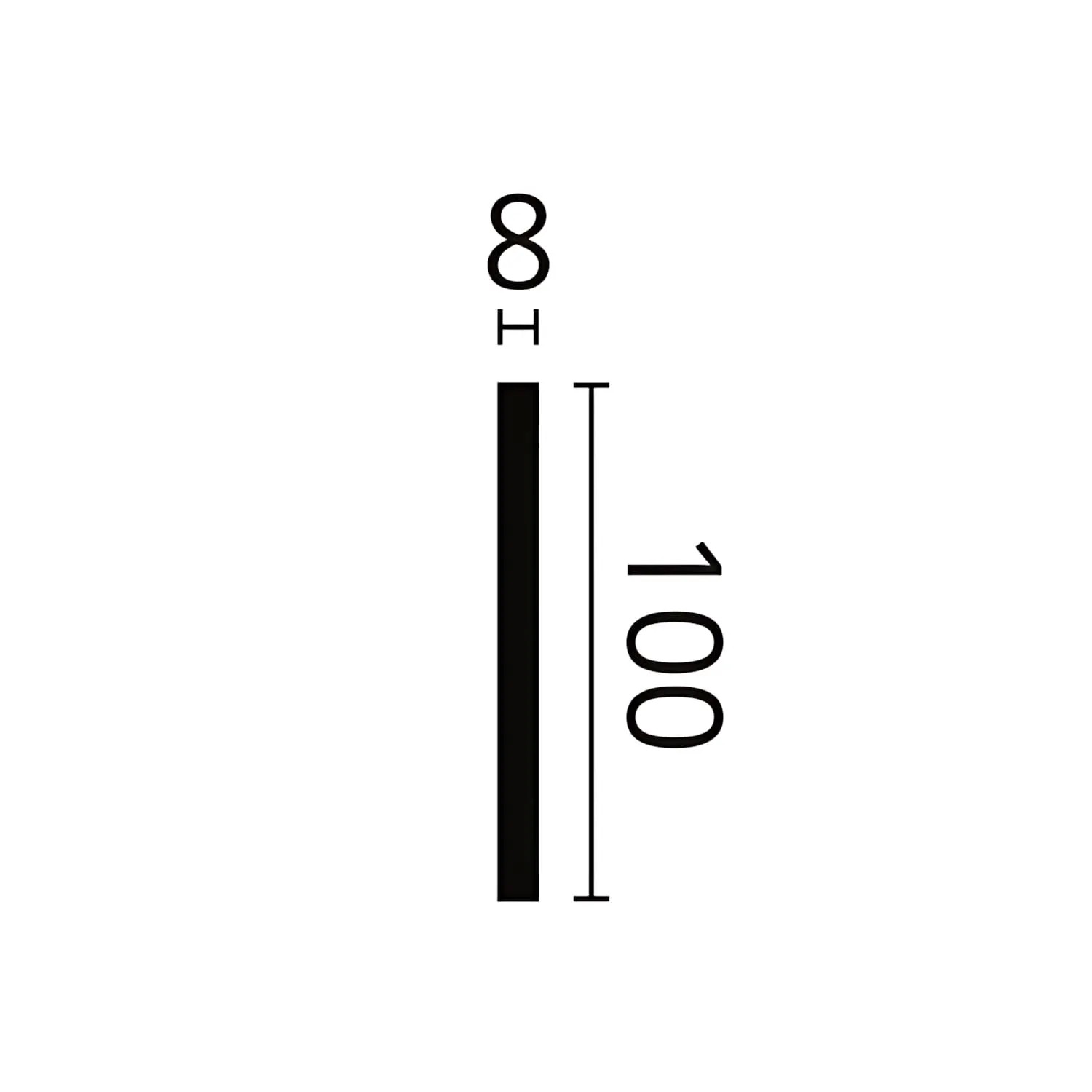 Abbildung der Maße der weißen NOEL & MARQUET NMC FL9 Sockelleiste: 10 cm hoch, 0,8 cm breit.