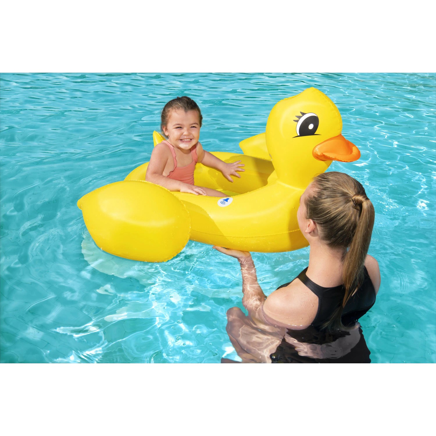 Bestway Kinder-Schlauchboot Ente mit Kind im Pool, gelbes Schwimmtier mit Lautsprecher.