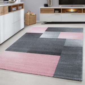 Ayyildiz Kurzflorteppich Lucca in Pink/Grau (80x150 cm) mit modernem geometrischen Muster.