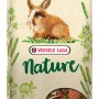Versele-Laga Cuni Nature Kaninchenfutter, 700g Packung mit Gemüse und Kräutern.
