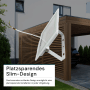 Weißer LUXULA LED Strahler 100W im Slim Design, montiert im Außenbereich. Wetterfester LED-Außenstrahler.