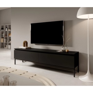 Schwarzes Selsey TV-Lowboard Bemmi 150 cm mit zwei Türen, auf schlanken Beinen, in modernem Wohnzimmer.