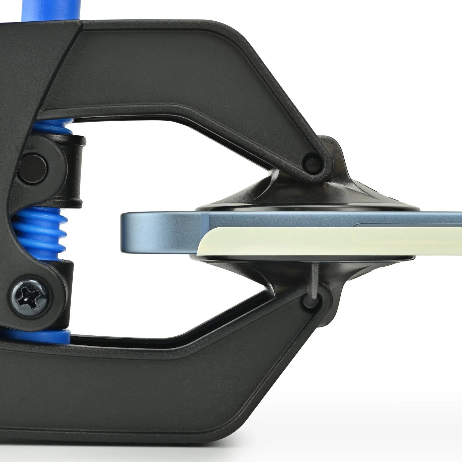 iFixit Anti-Clamp Öffnungswerkzeug in Blau-Schwarz beim Öffnen eines Smartphones.